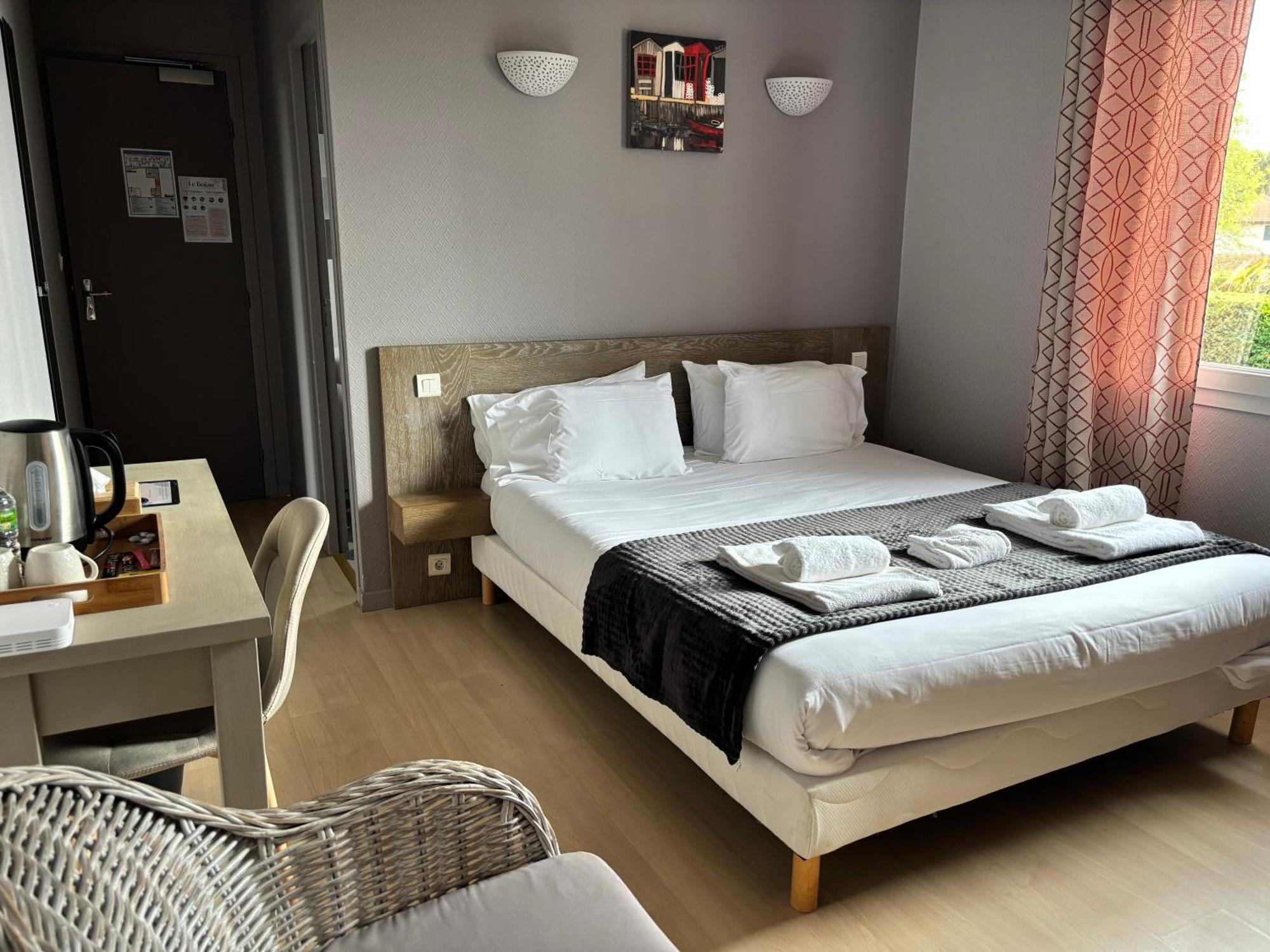 Hotel Le Boiate Ares Exteriör bild
